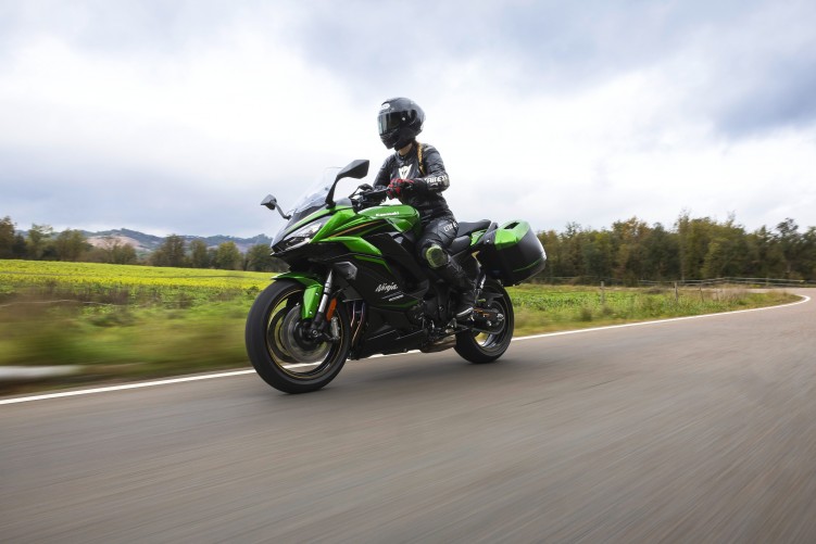 Kawasaki Ninja 1100 SX